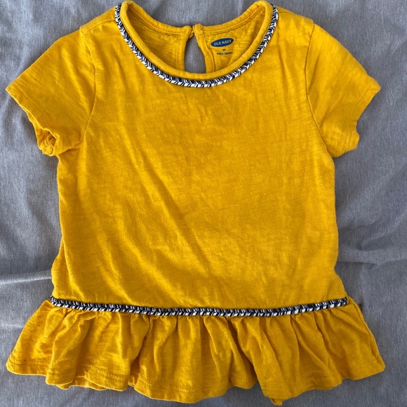 Toddler girls ruffle shirt